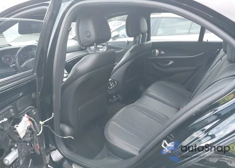 2017 Mercedes-Benz E 300 из США, поврежденный, VIN WDDZF4JB9HA135762